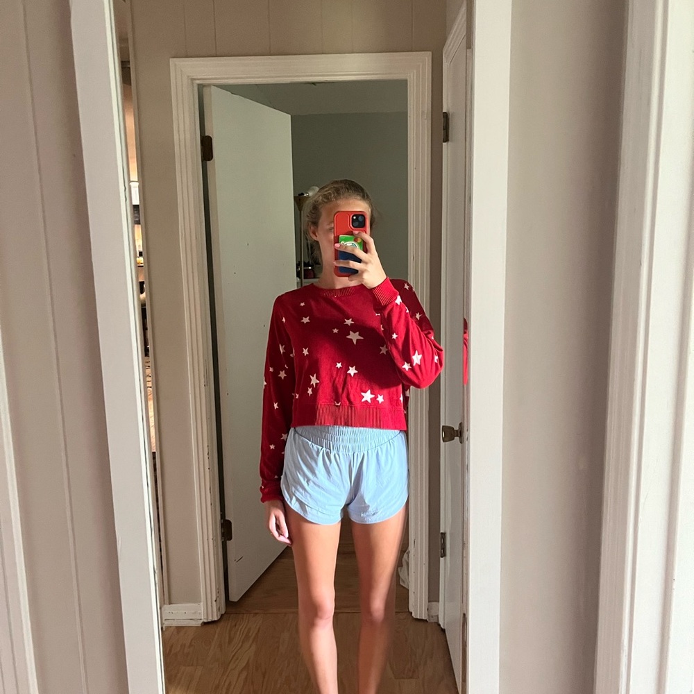 Hollister sweater! very soft!